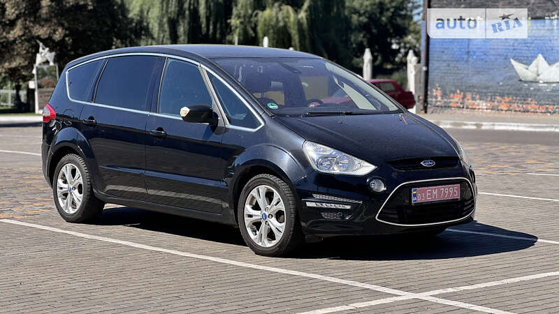 Мінівен Ford S-Max 2010 в Луцьку