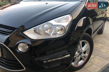 Минивэн Ford S-Max 2011 в Долине