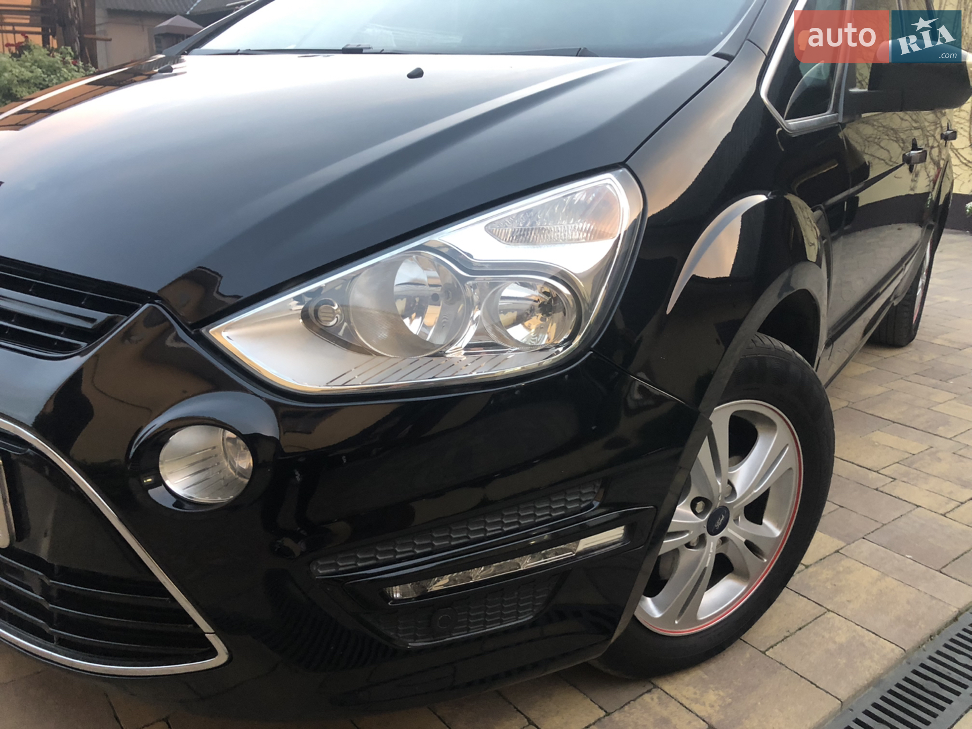 2011 Ford S-MAX - мініатюра 12