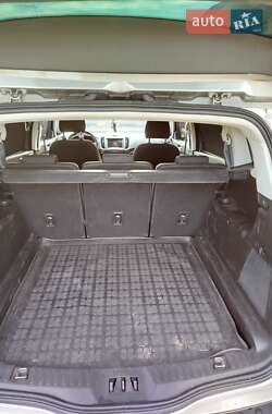Минивэн Ford S-Max 2015 в 