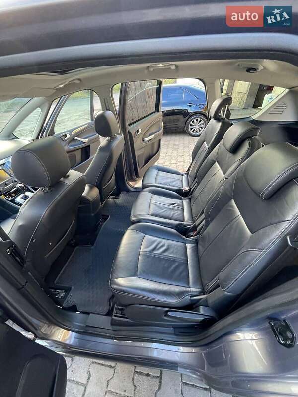 Мінівен Ford S-Max 2011 в Рава-Руській