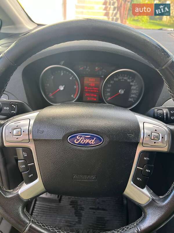Минивэн Ford S-Max 2009 в Самборе