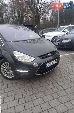 Мінівен Ford S-Max 2010 в 