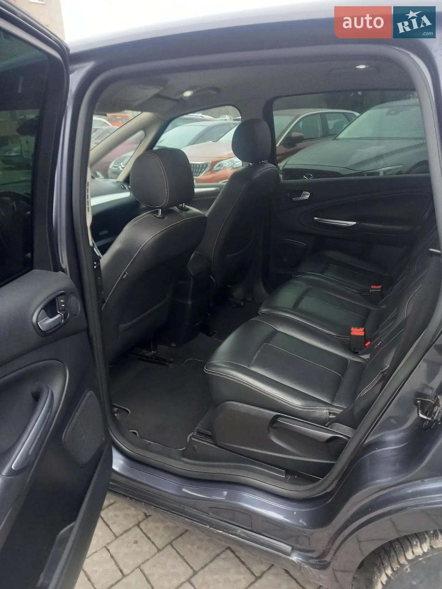 2010 Ford S-MAX - мініатюра 8
