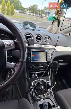 Минивэн Ford S-Max 2013 в 