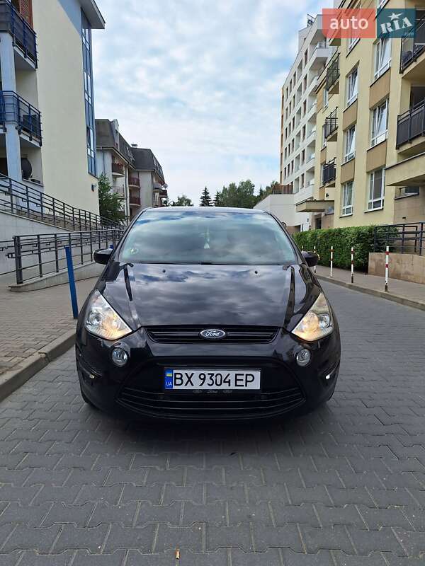 Минивэн Ford S-Max 2013 в Хмельницком