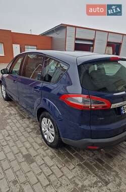 Минивэн Ford S-Max 2013 в 