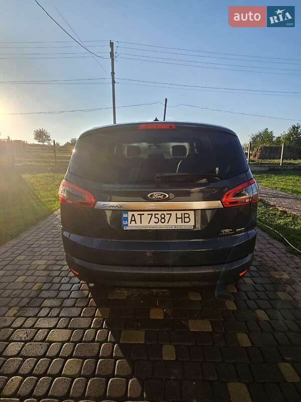 Мінівен Ford S-Max 2013 в Снятині
