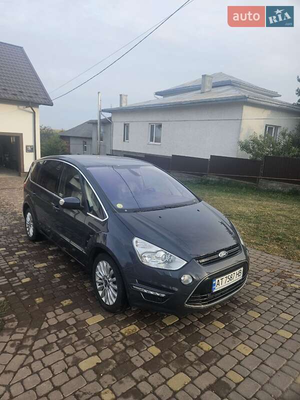 Мінівен Ford S-Max 2013 в Снятині