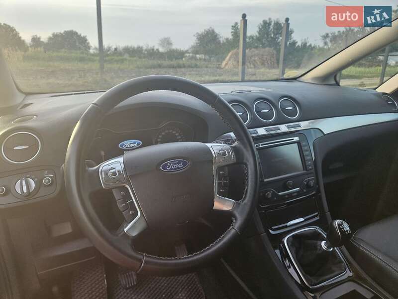 Мінівен Ford S-Max 2013 в Снятині