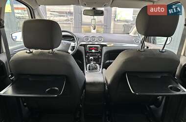 Минивэн Ford S-Max 2011 в 