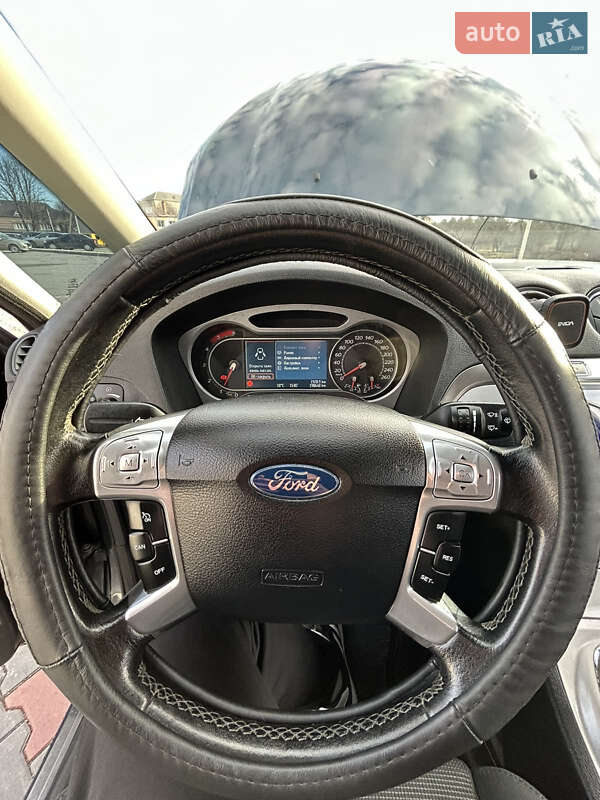 Минивэн Ford S-Max 2007 в Теофиполе
