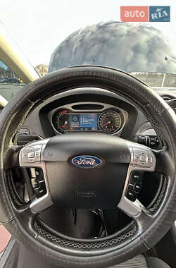 Минивэн Ford S-Max 2007 в 