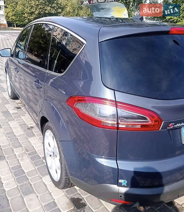 Мінівен Ford S-Max 2014 в Южному