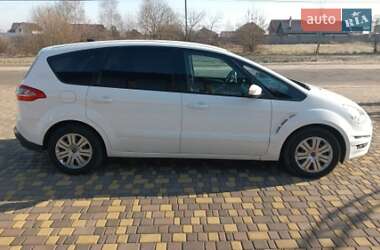 Минивэн Ford S-Max 2012 в 