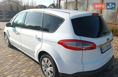 Минивэн Ford S-Max 2012 в 