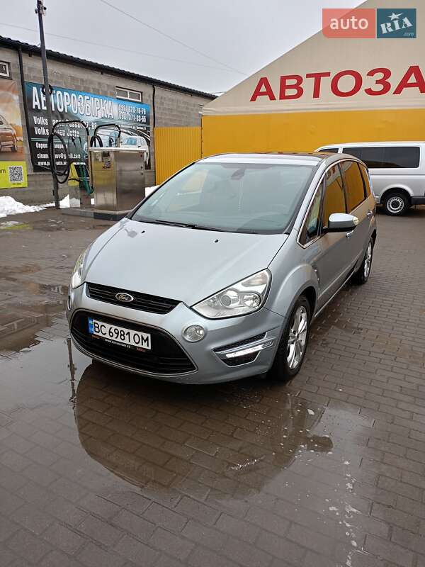 Мінівен Ford S-Max 2010 в Новояворівську