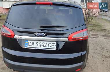 Минивэн Ford S-Max 2012 в 