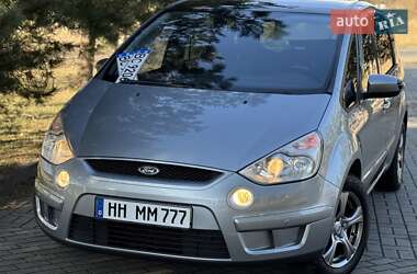 Минивэн Ford S-Max 2009 в 