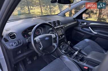 Минивэн Ford S-Max 2009 в 