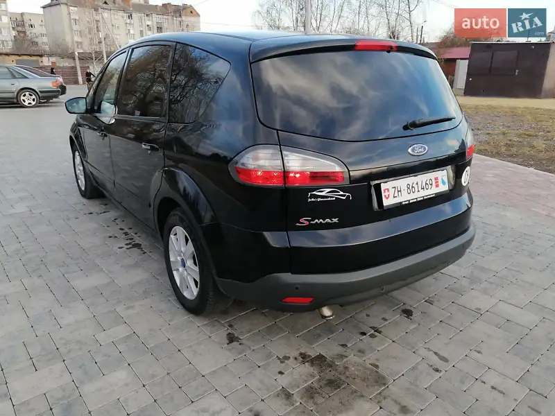 Минивэн Ford S-Max 2010 в 