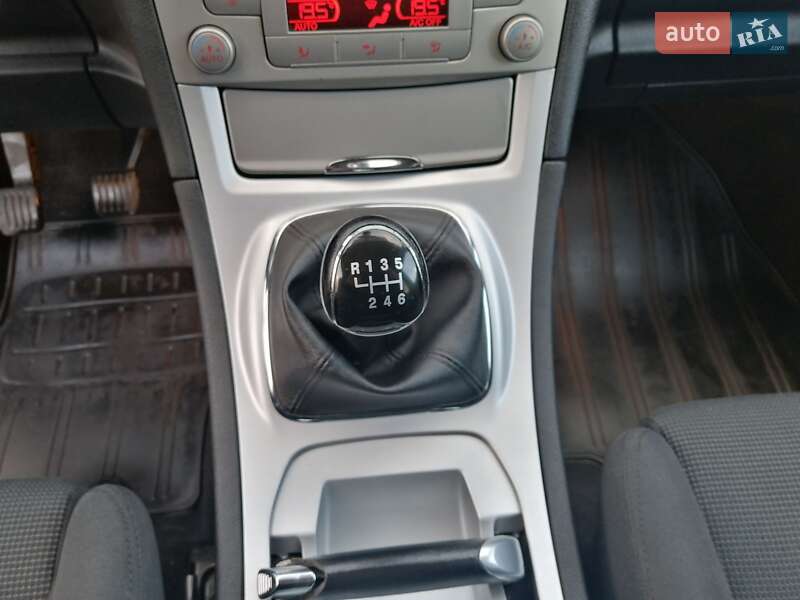 Минивэн Ford S-Max 2010 в Ровно фото 38 Минивэн Ford S-Max 2010 в Ровно