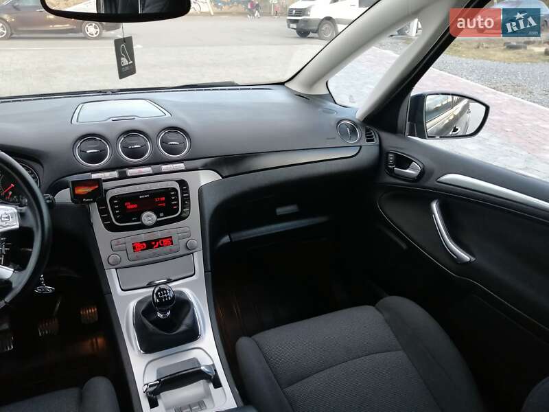 Минивэн Ford S-Max 2010 в Ровно фото 54 Минивэн Ford S-Max 2010 в Ровно