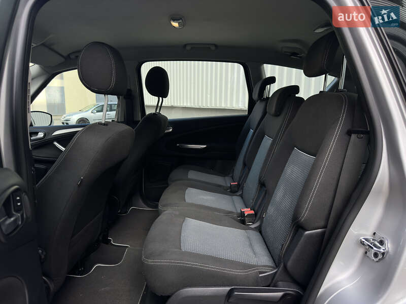 Мінівен Ford S-Max 2013 в Львові