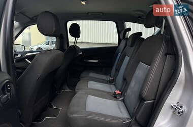 Мінівен Ford S-Max 2013 в 
