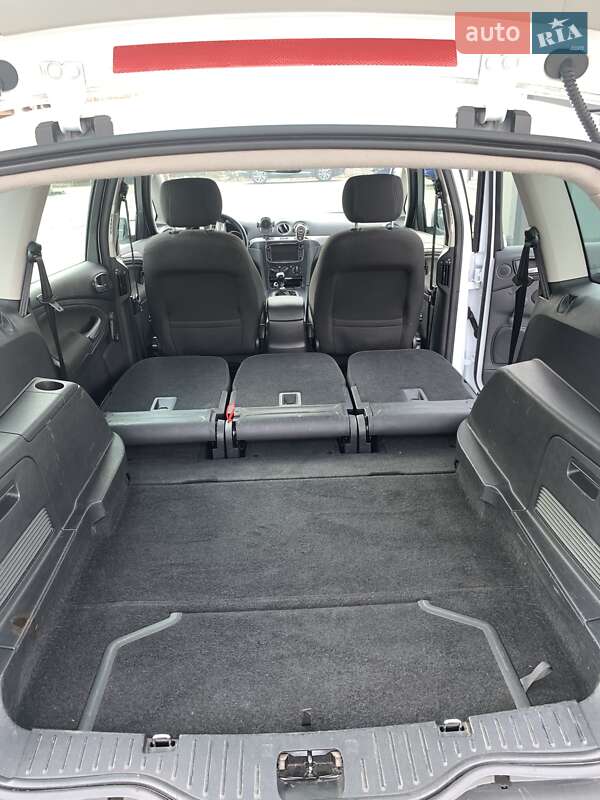 Минивэн Ford S-Max 2013 в Луцке