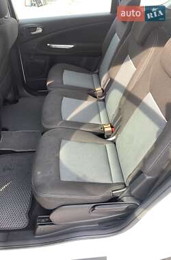 Минивэн Ford S-Max 2013 в 