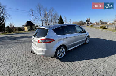 Минивэн Ford S-Max 2013 в 