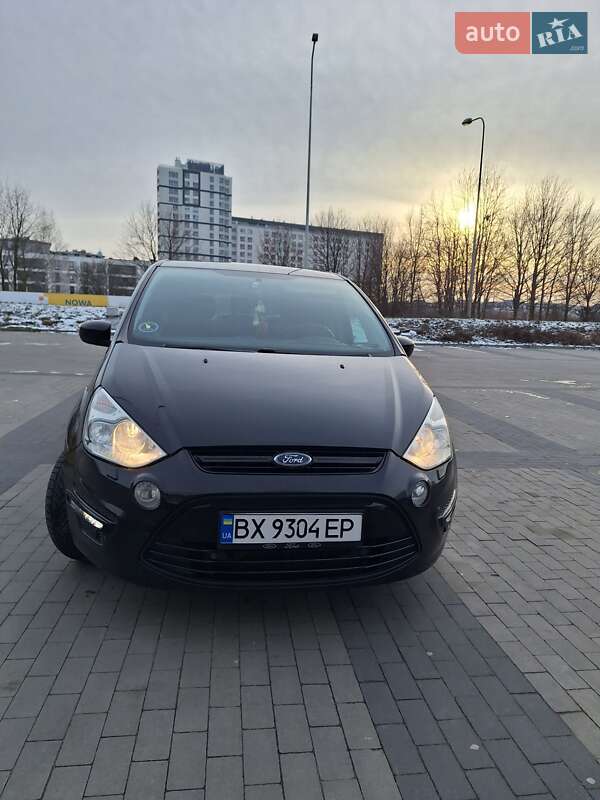 Минивэн Ford S-Max 2013 в Хмельницком