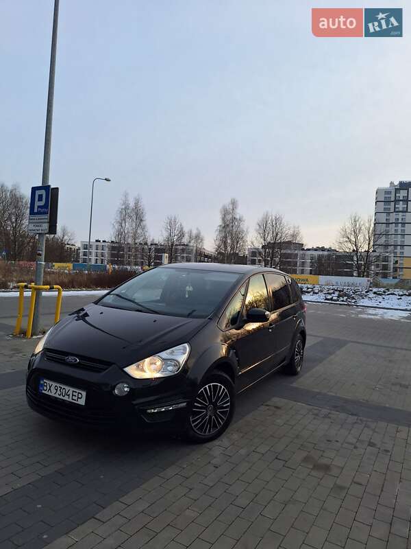 Минивэн Ford S-Max 2013 в Хмельницком