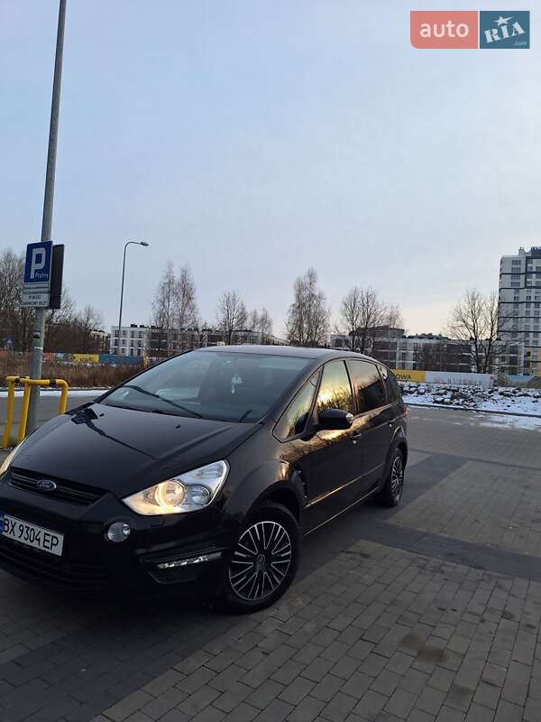 Минивэн Ford S-Max 2013 в Хмельницком