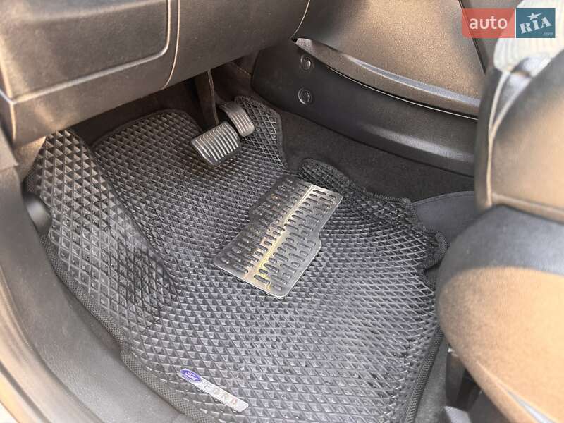 Мінівен Ford S-Max 2008 в Рівному