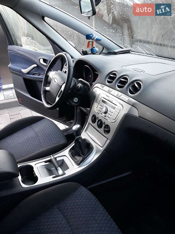 Ford S-Max 2008