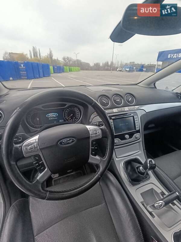 Минивэн Ford S-Max 2008 в Каменец-Подольском