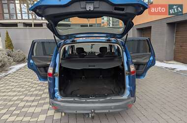 Минивэн Ford S-Max 2006 в 