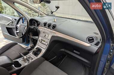 Минивэн Ford S-Max 2006 в 