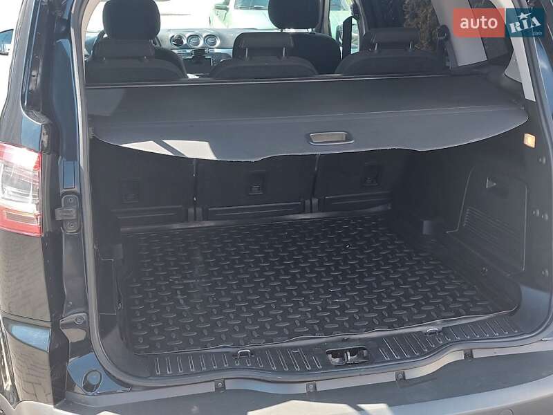 Минивэн Ford S-Max 2014 в Одессе