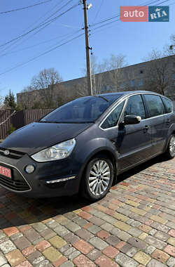 Минивэн Ford S-Max 2010 в 