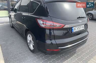 Минивэн Ford S-Max 2015 в 