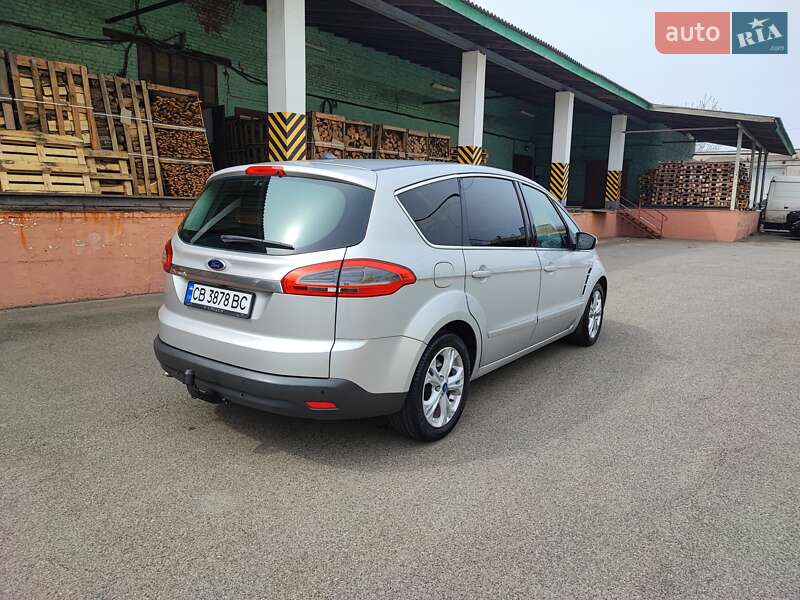 Мінівен Ford S-Max 2012 в Чернігові