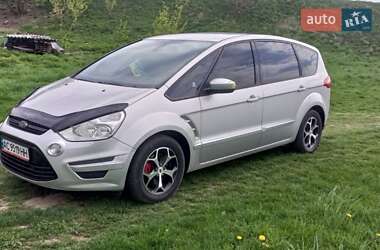 Мінівен Ford S-Max 2011 в 