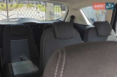 Минивэн Ford S-Max 2014 в 