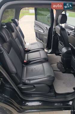 Минивэн Ford S-Max 2010 в 