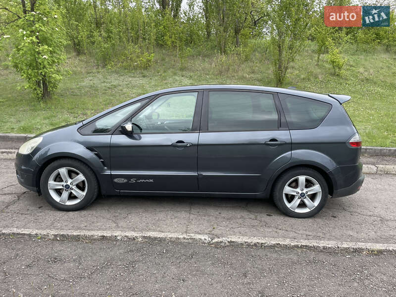 Минивэн Ford S-Max 2006 в Ровно