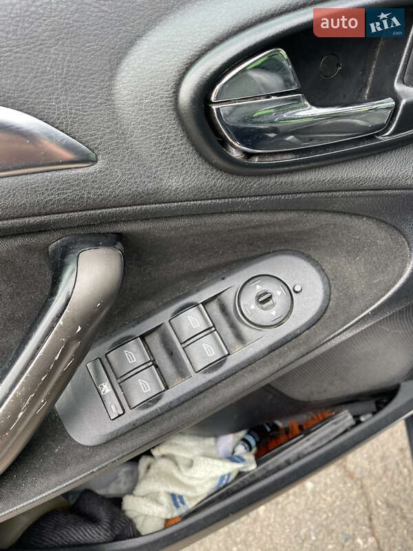 Минивэн Ford S-Max 2006 в Ровно