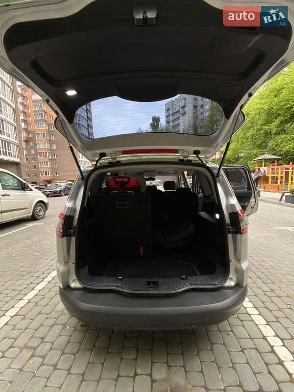 Минивэн Ford S-Max 2011 в Виннице